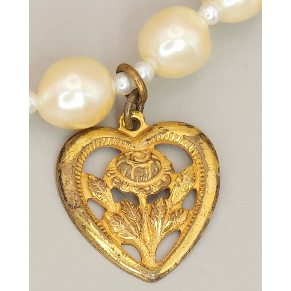 Signed Vtg‎ Miriam Haskell Faux Pearl Heart Charm Bracelet Gold Tone Filligree - Picture 8 of 15